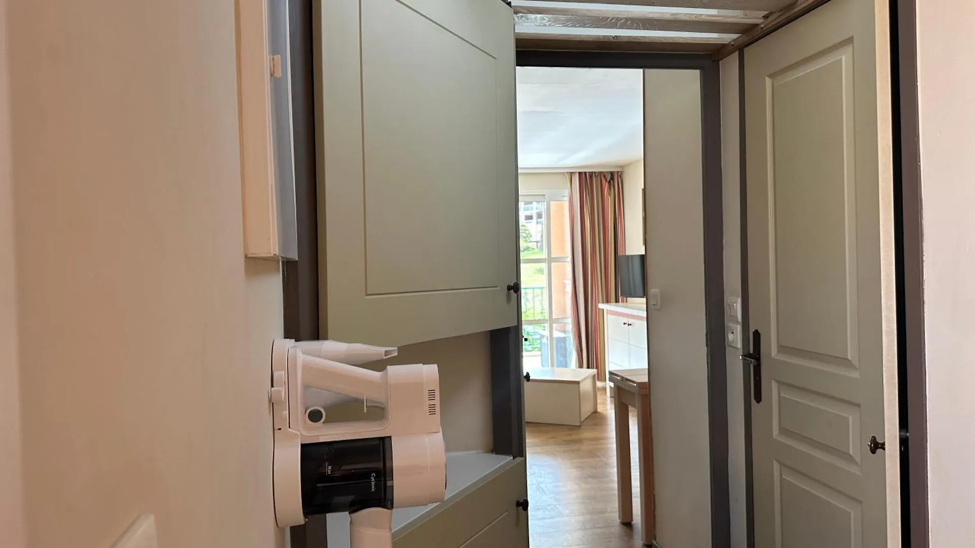 Cap Esterel Village Pierre & Vacance , Agay 4Prs Climatise-Wifi-Parking Inclus Saint-Raphaël Διαμέρισμα